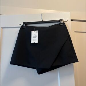 Zara Black Asymmetrical Skort